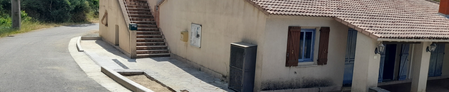 Aménagement de l’entrée de la mairie